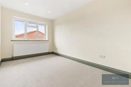 Croydon Road, Beddington, photo 14