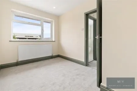 Croydon Road, Beddington, photo 9
