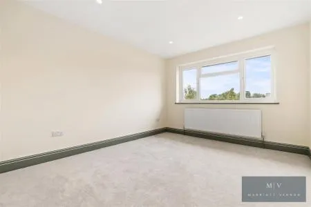 Croydon Road, Beddington, photo 8