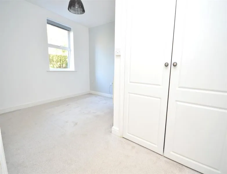 Thorn Bank Lodge, Stockport, photo 8