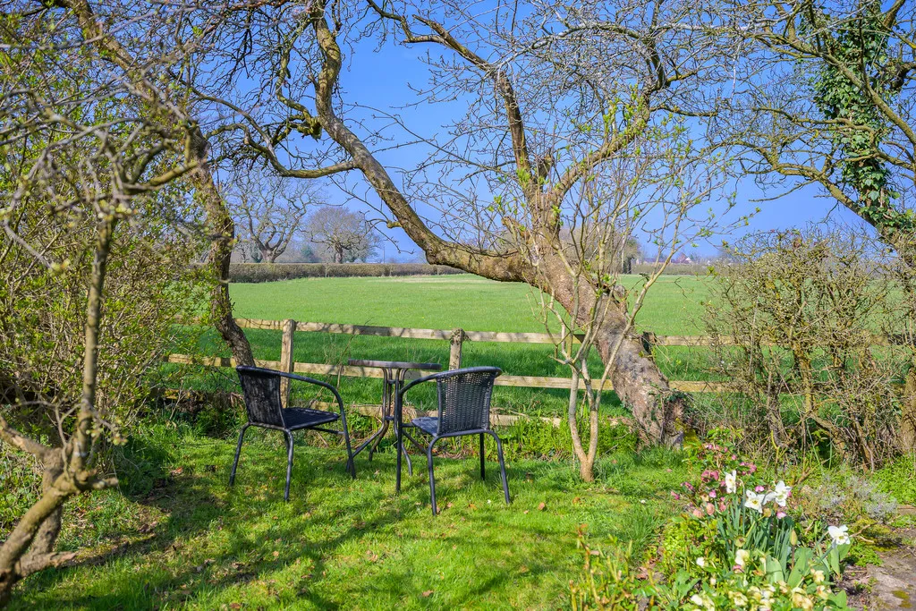 Fields Cottage Near Malpas, photo 29