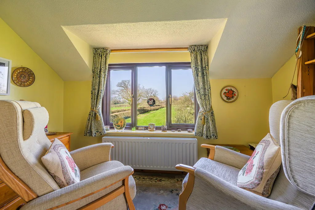 Fields Cottage Near Malpas, photo 18