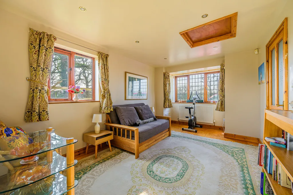 Fields Cottage Near Malpas, photo 14