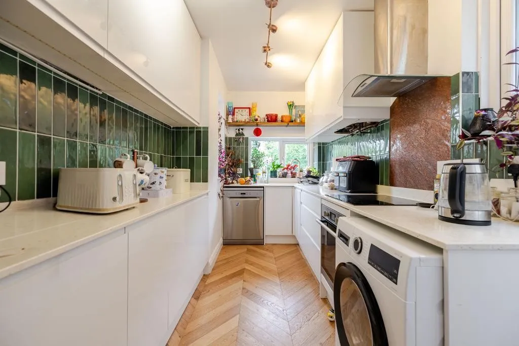 Oaks Road, Kenley, photo 8