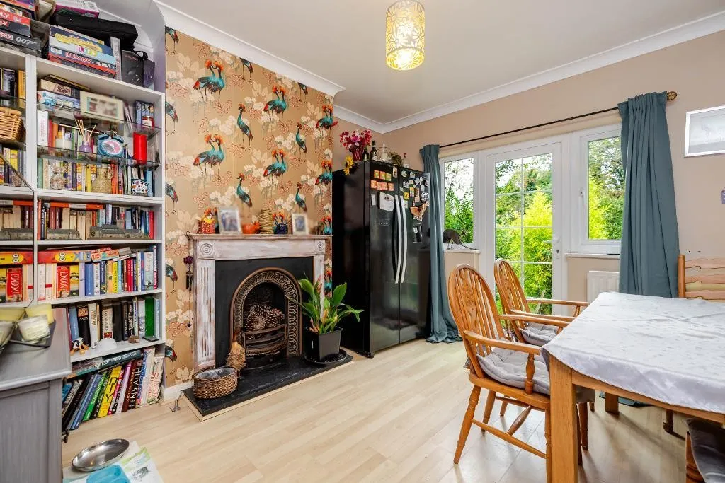 Oaks Road, Kenley, photo 5