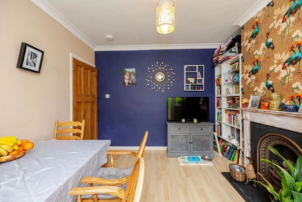Oaks Road, Kenley, photo 6