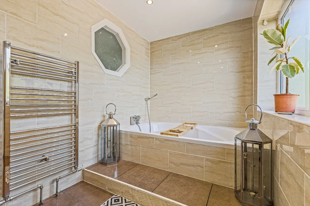 Keightley Walk, Thurmaston, LE4, photo 12