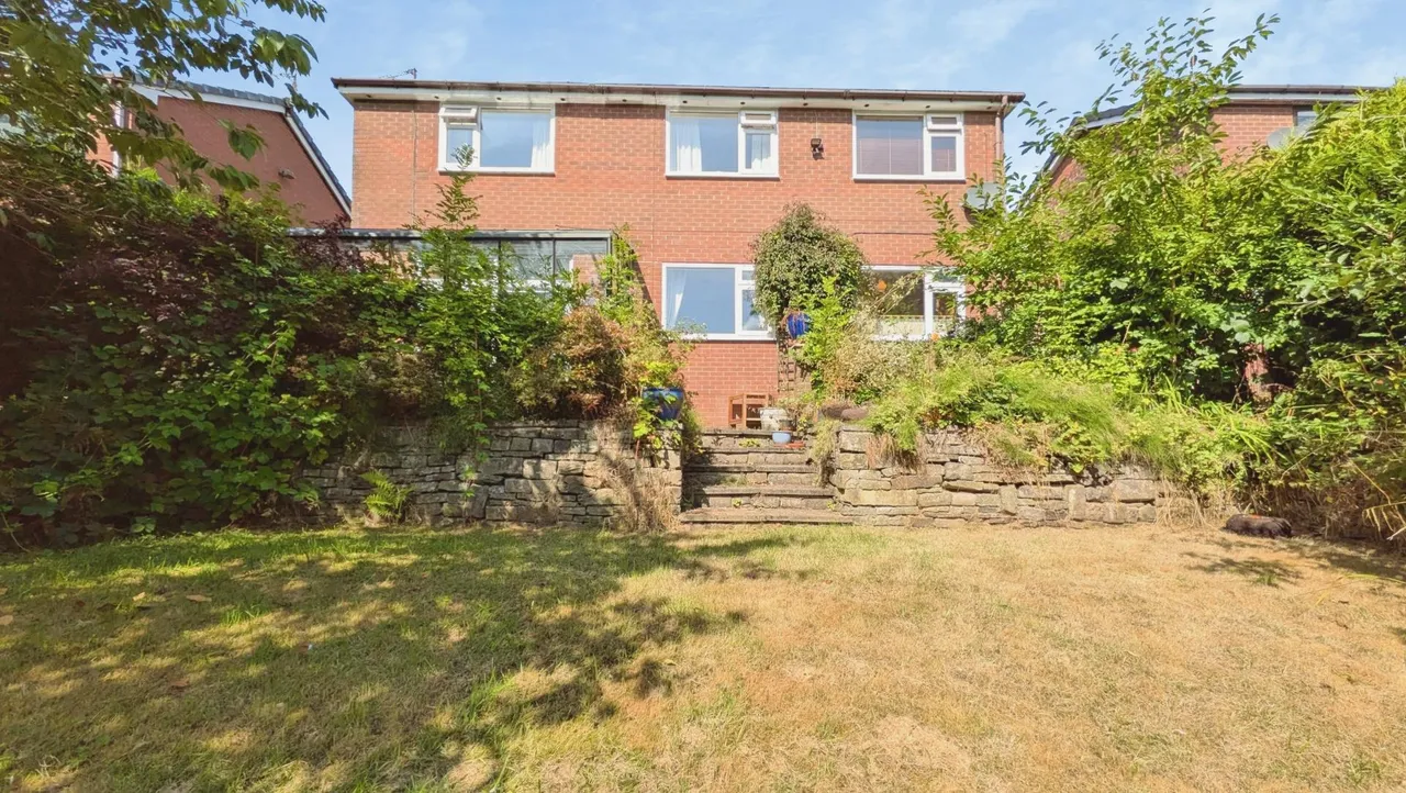 4 bed house for sale, The Woods, Grotton, OL4