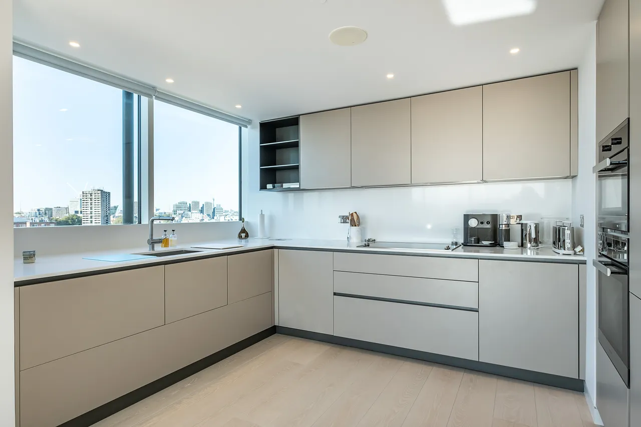 Grosvenor Road, London, SW1V, photo 6