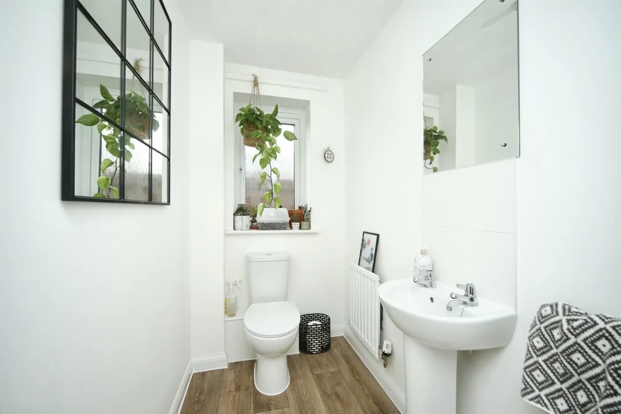 Merton Road, Rumwell, TA4, photo 6