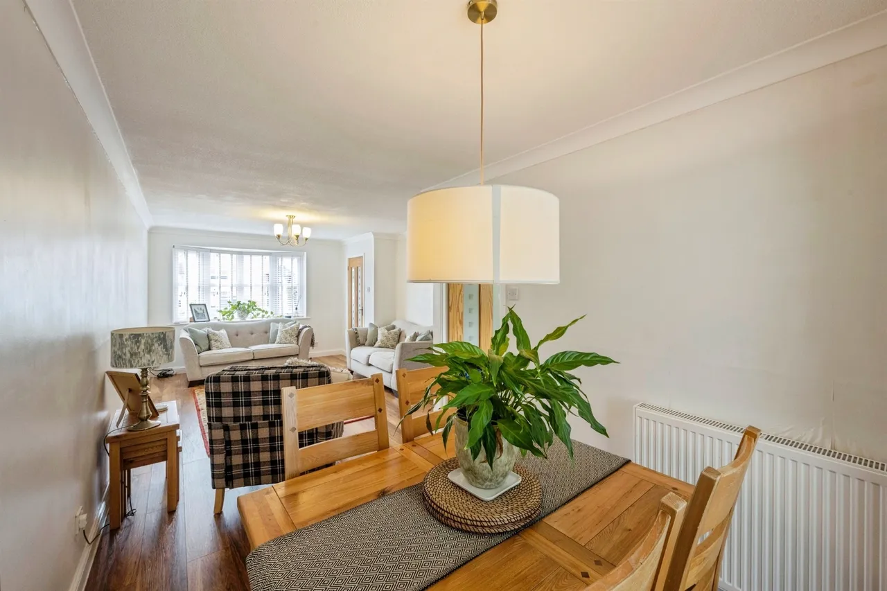 Hund Oak Drive, Hatfield, DN7, photo 3