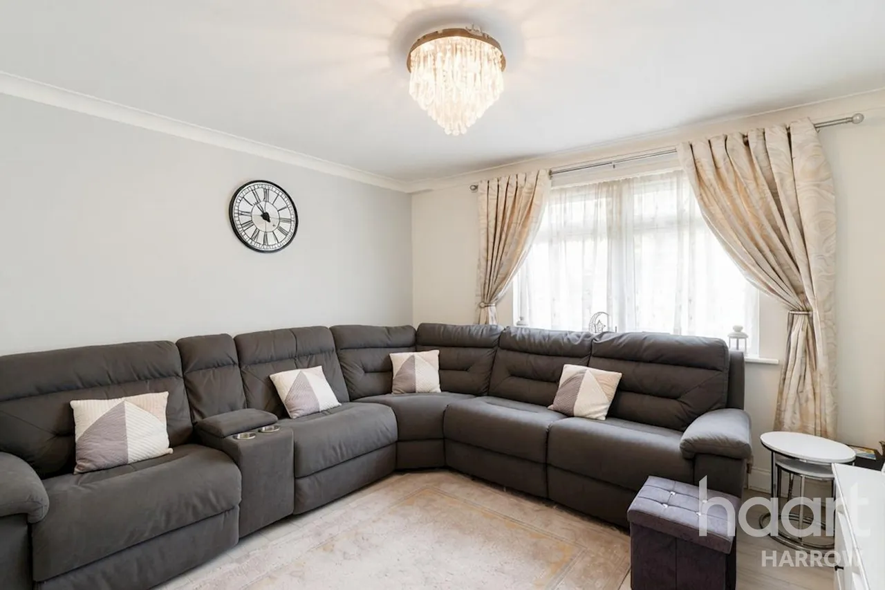 Tillotson Road, Harrow, HA3, photo 2