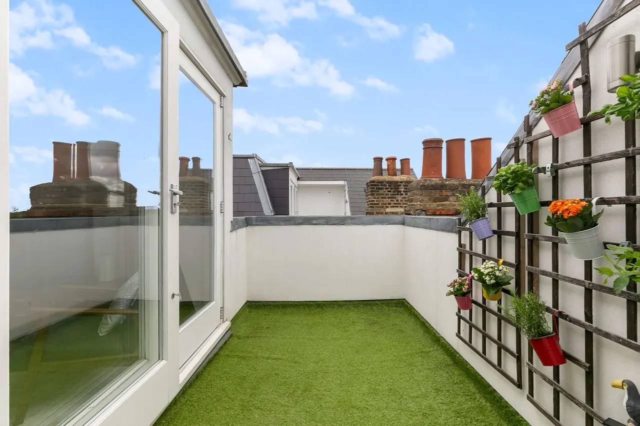 Elmfield Road, London, SW17 8AA, photo 4