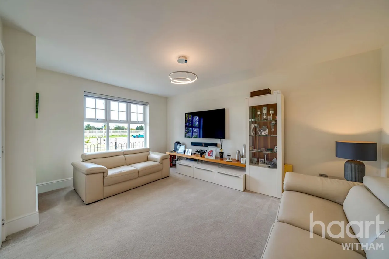 Adams Croft, Witham, CM8, photo 9