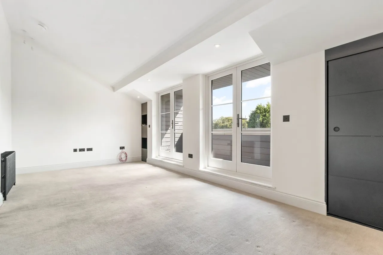 Cavendish Place, Bowdon, WA14, photo 14
