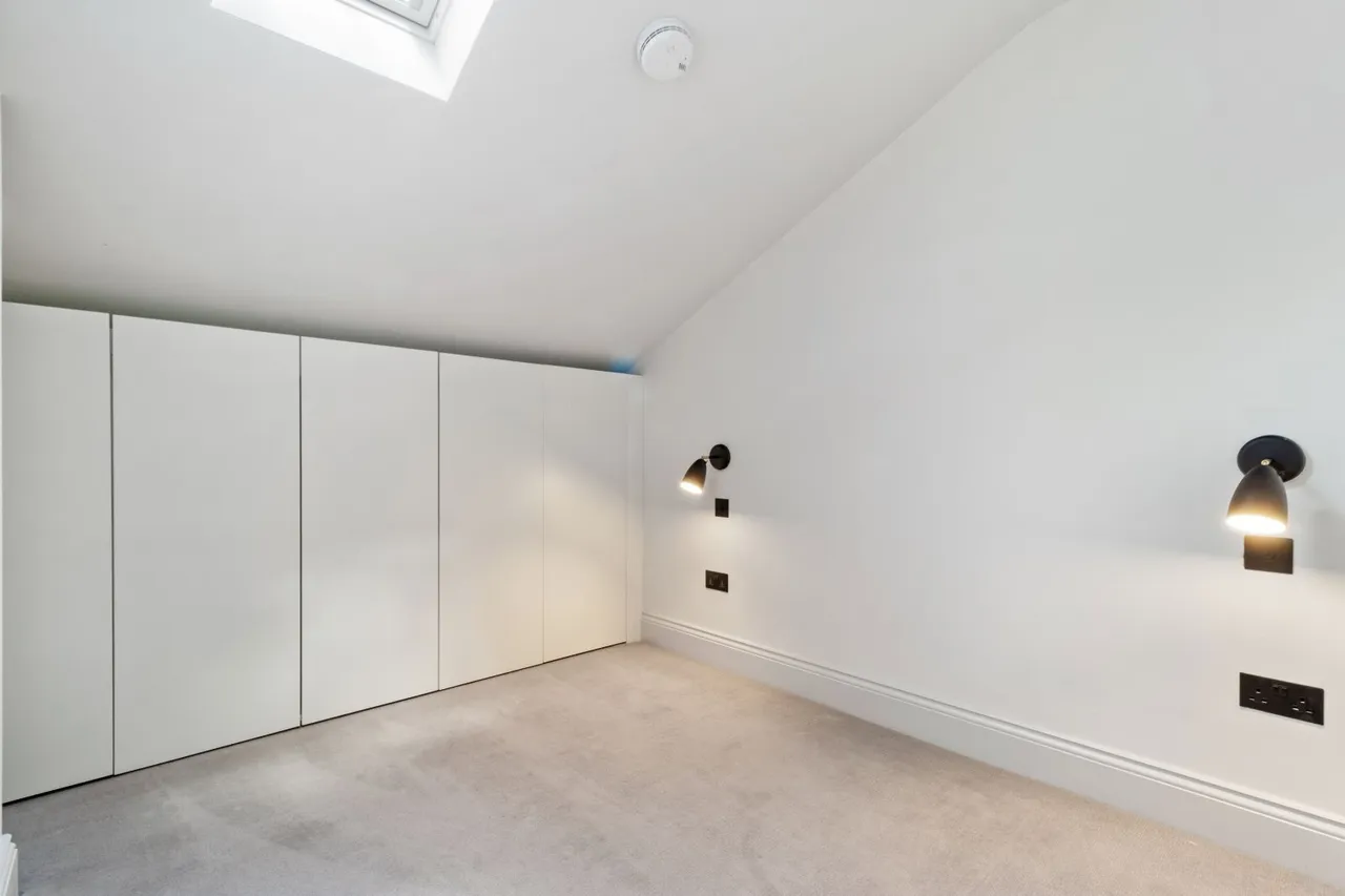 Cavendish Place, Bowdon, WA14, photo 15