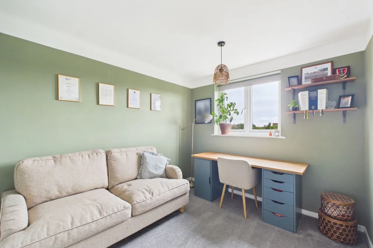 Soulbury Road, Linslade, LU7, photo 8