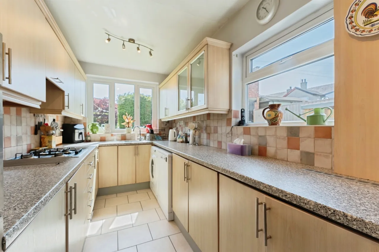 Ravenswood Avenue, Rock Ferry, CH42, photo 3