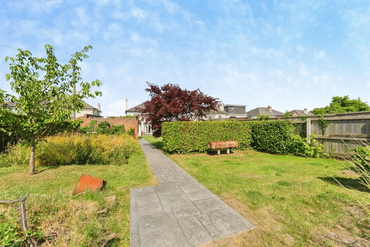 Ravenswood Avenue, Rock Ferry, CH42, photo 21