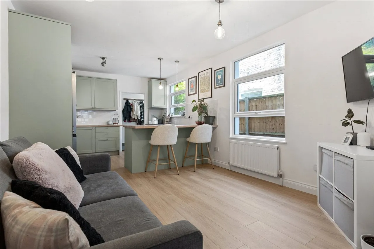 Mellison Road, London, SW17, photo 4