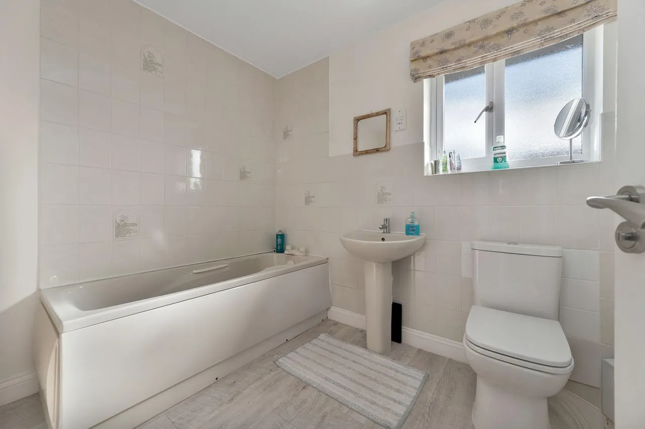 Foxfield Way, Oakham, LE15, photo 14