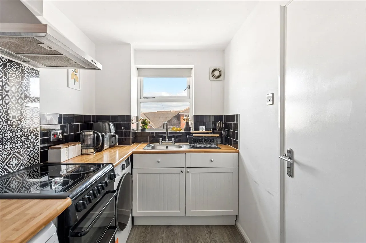 Henry Doulton Drive, London, SW17, photo 5