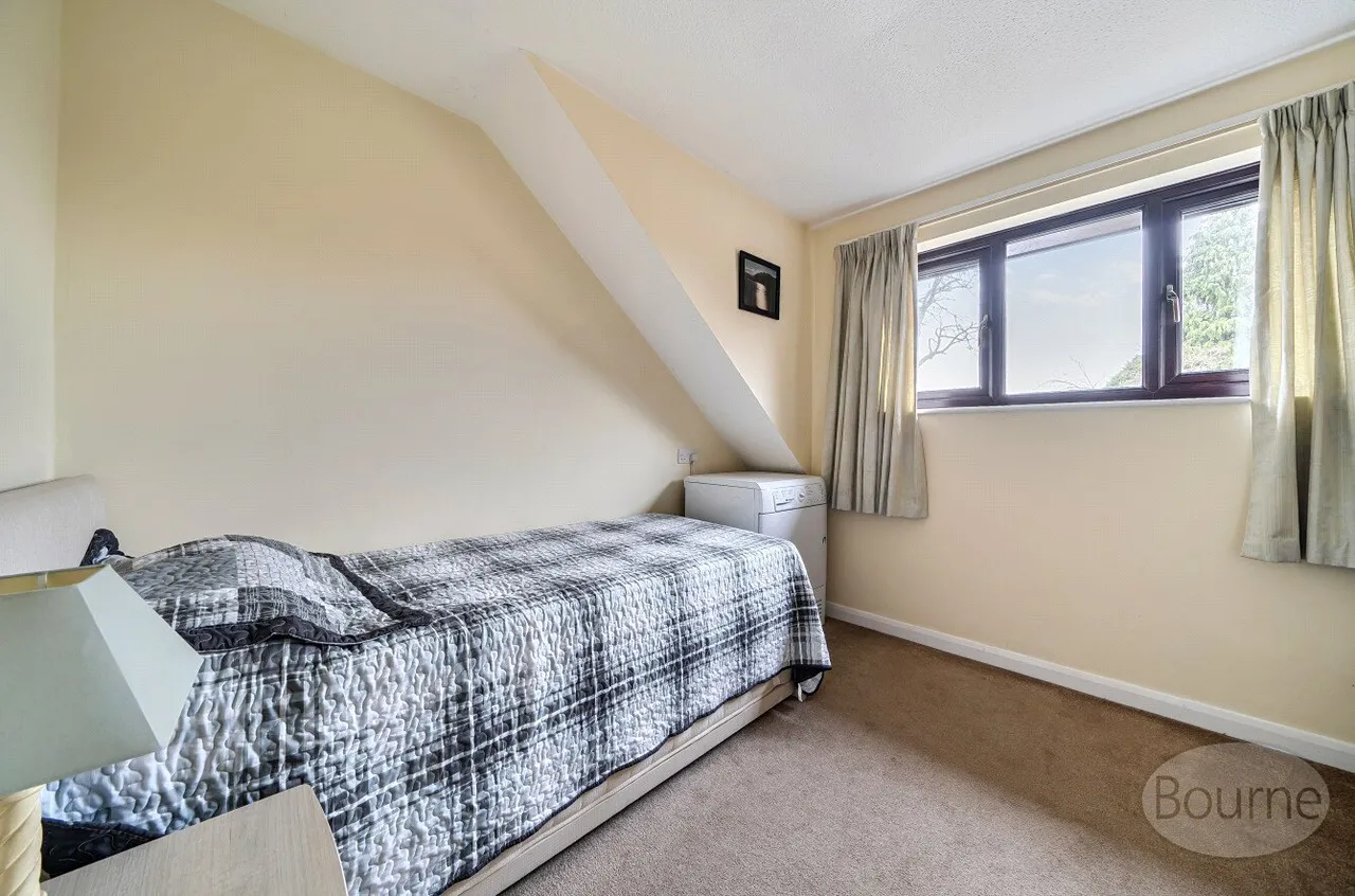 Tower Close, Liphook, GU30, photo 8