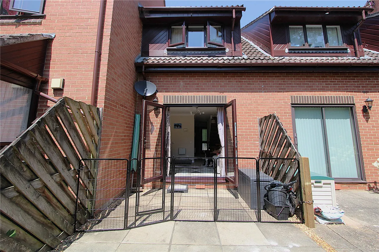 Tower Close, Liphook, GU30, photo 10
