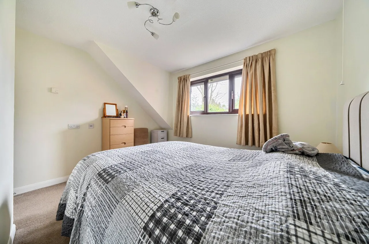 Tower Close, Liphook, GU30, photo 17