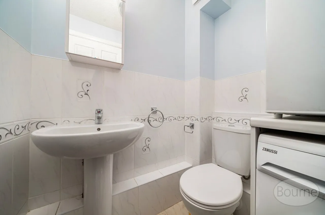 Tower Close, Liphook, GU30, photo 7