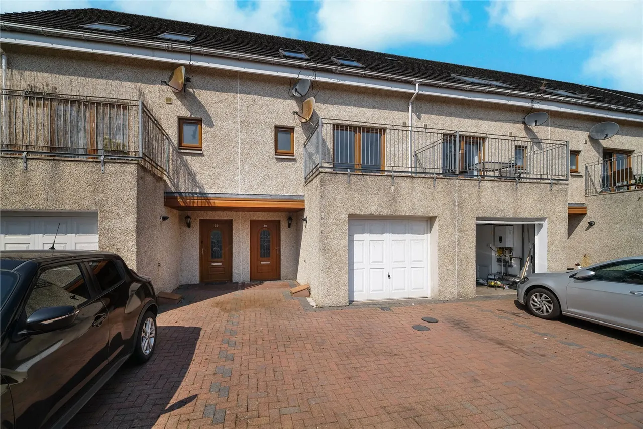 3 bed house for sale — Village Road, Cambuslang, Glasgow, South Lanarkshire, G72