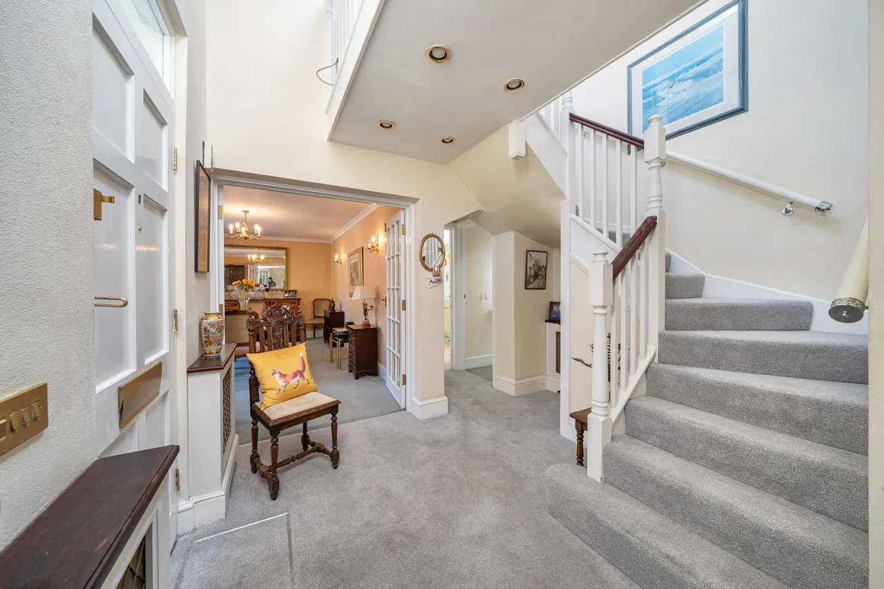 Woodhall Drive, Pinner, HA5, photo 5