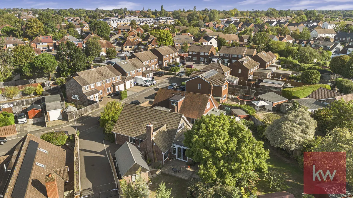Slough, SL1, photo 26