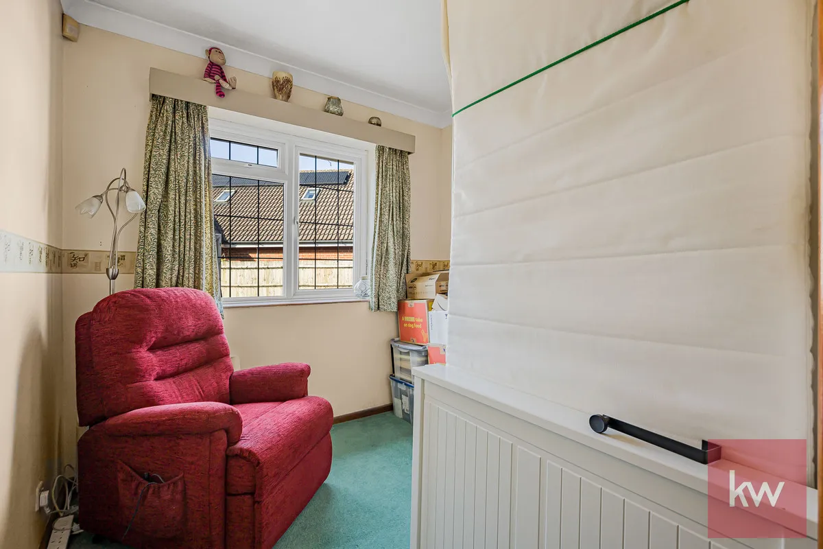 Slough, SL1, photo 13