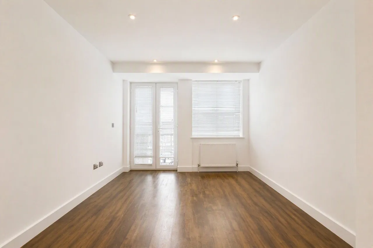 Swanfield Road, Waltham Cross, Hertfordshire, EN8, photo 4