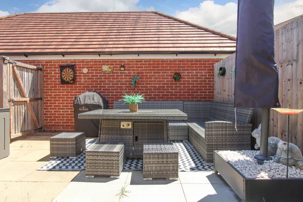 Woodpecker Drive, Hemel Hempstead, Hertfordshire, HP3 0FQ, photo 12