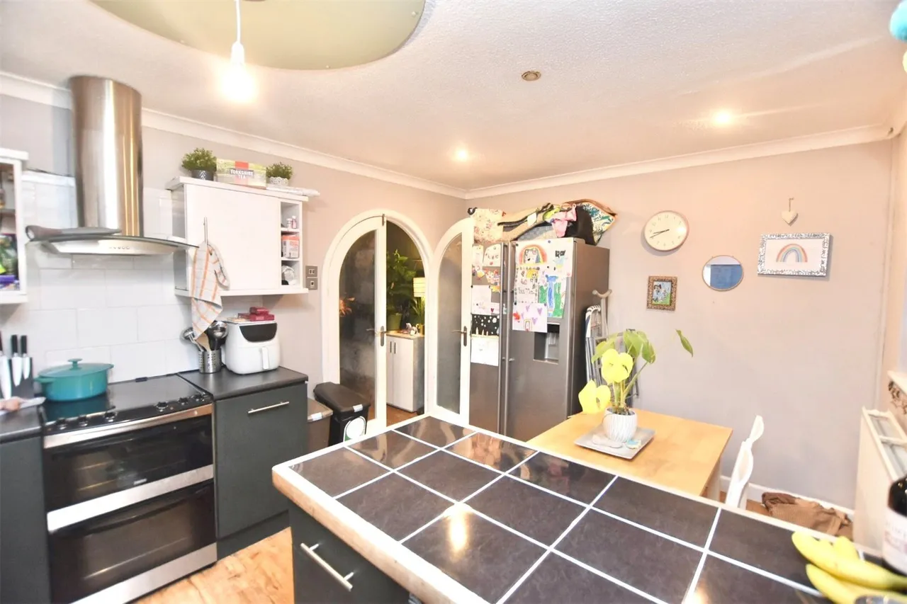 Full View, Blackburn, BB2, photo 6