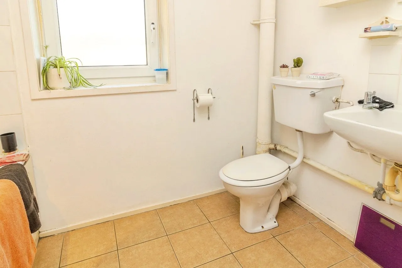 Summergill Court, MK13, photo 8