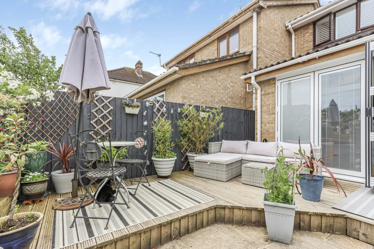 Bernards Close, Christchurch, BH23, photo 11