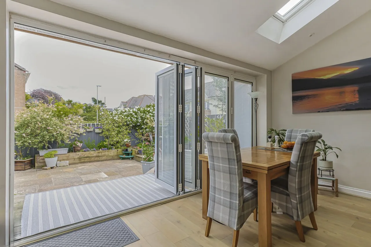 Bernards Close, Christchurch, BH23, photo 10