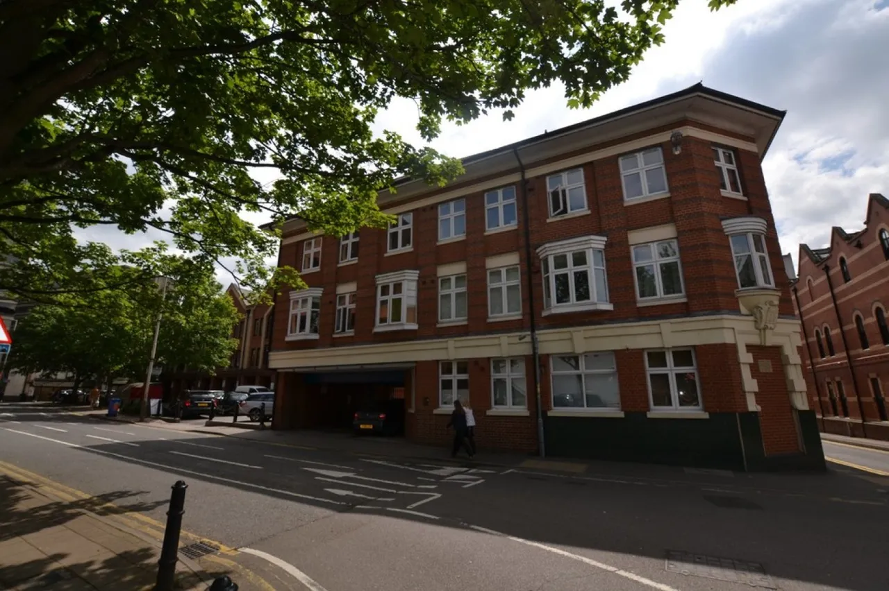 1 bed flat to rent, Lower Brown Street, LE1
