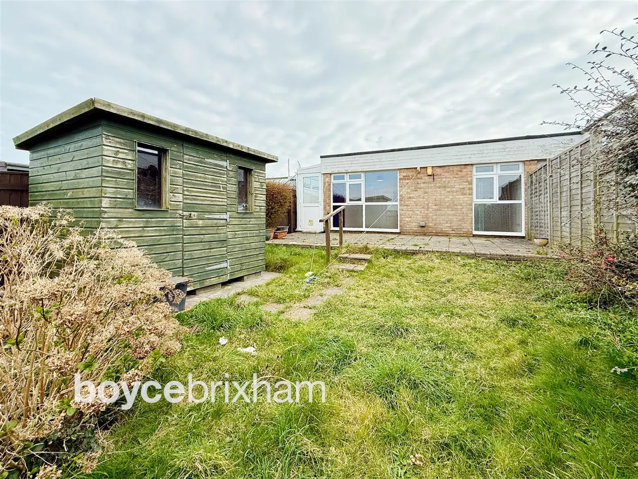 2 bed house for sale, Marina Close, Brixham
