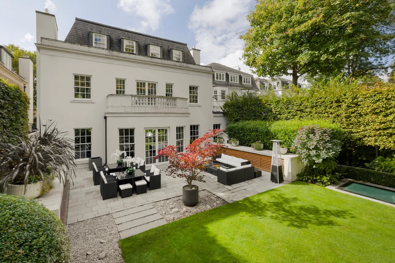 10 bed house for sale — Avenue Road, St John's Wood, London
