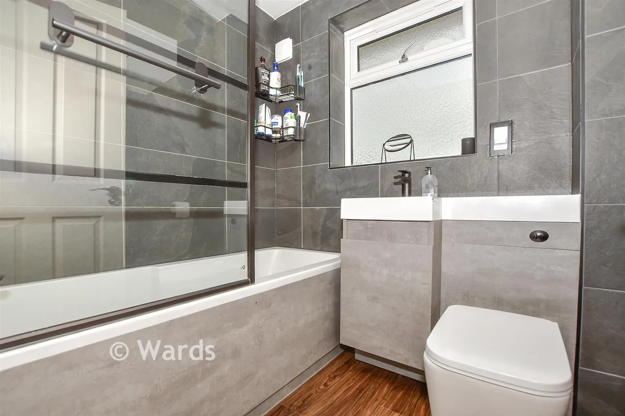 Moor Park Close, Rainham, ME8, photo 9