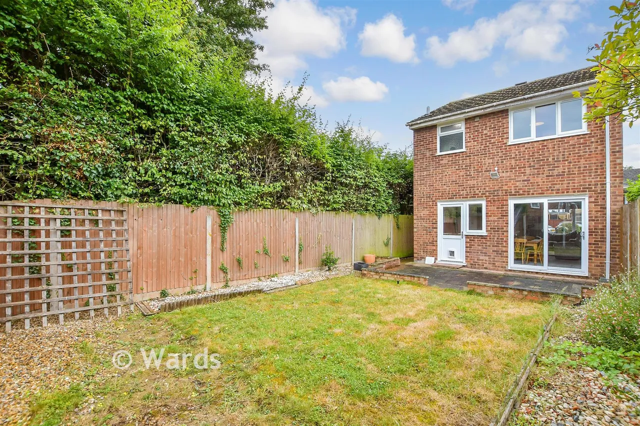 Moor Park Close, Rainham, ME8, photo 2