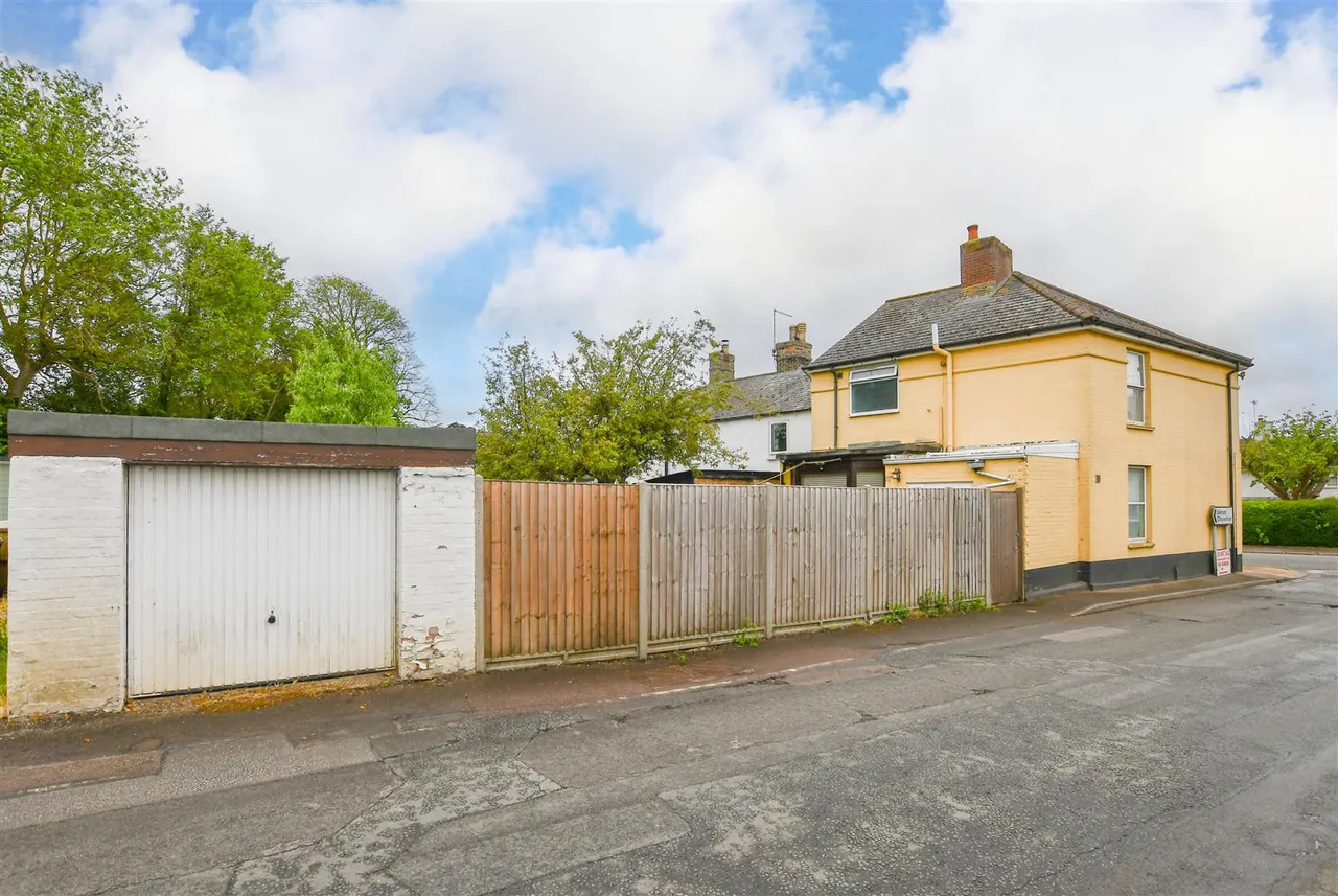 Market Street, Fordham, CB7, photo 18