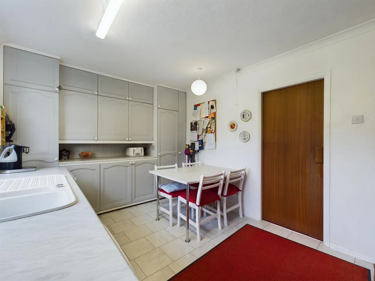 Heath Road, Pamber Heath, RG26, photo 5