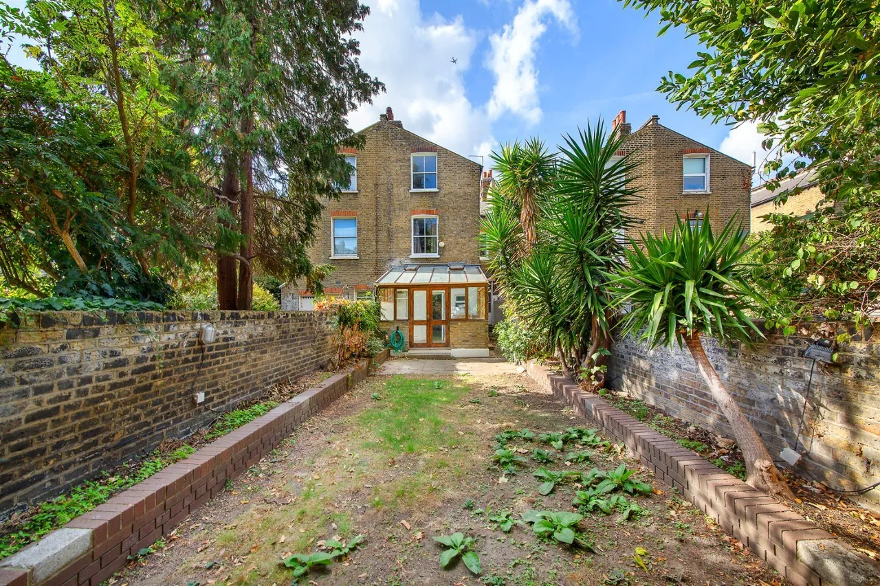 Killyon Road, London, SW8, photo 2