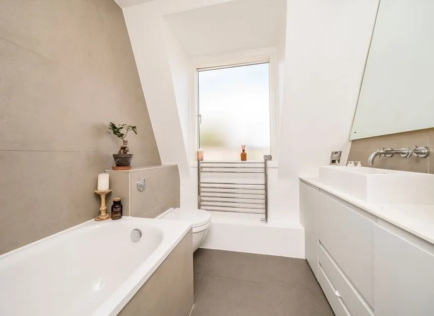 Tavistock Place, Tavistock Place, WC1H, photo 6