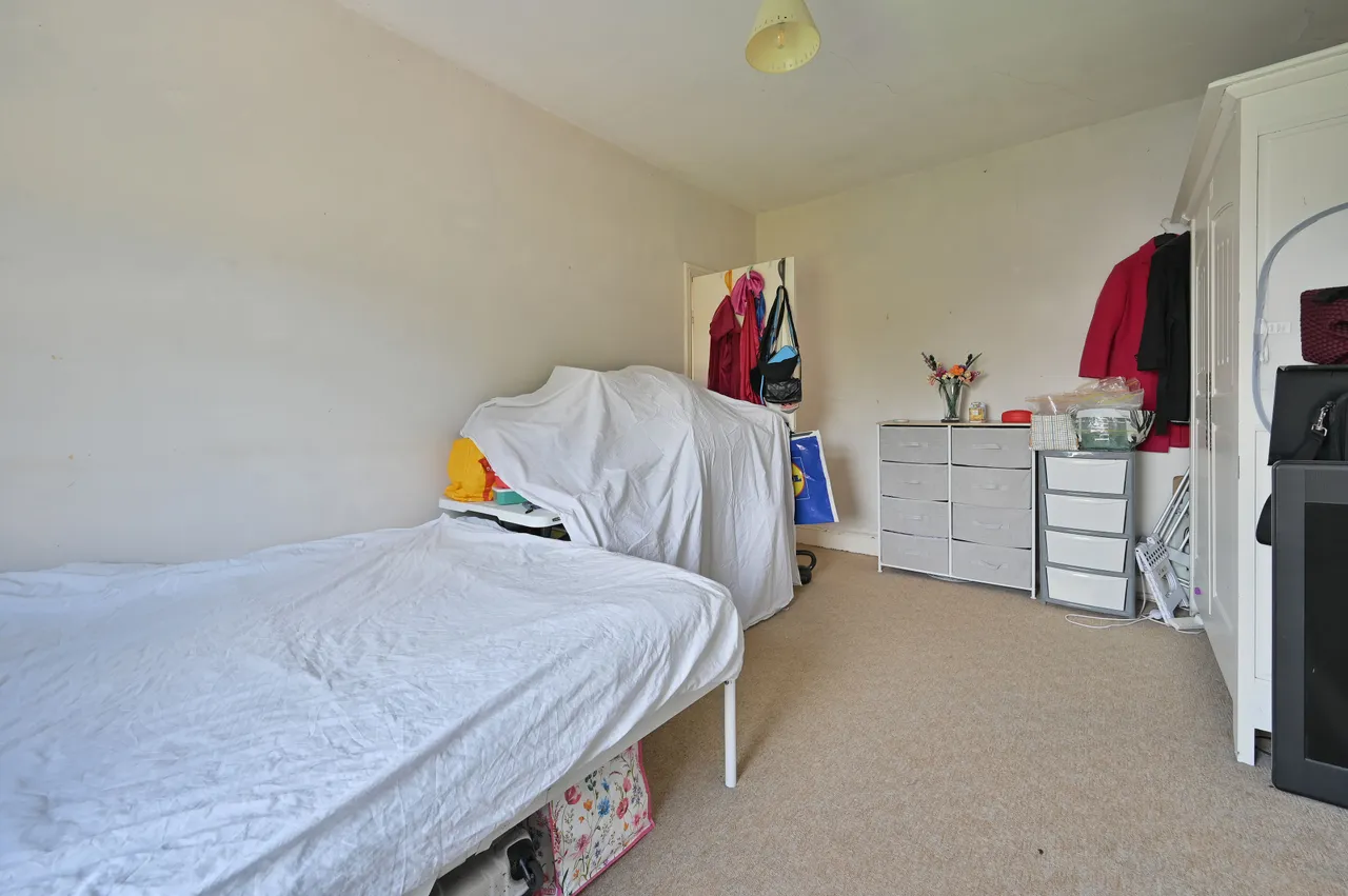 65 Malden Road, Watford, photo 5